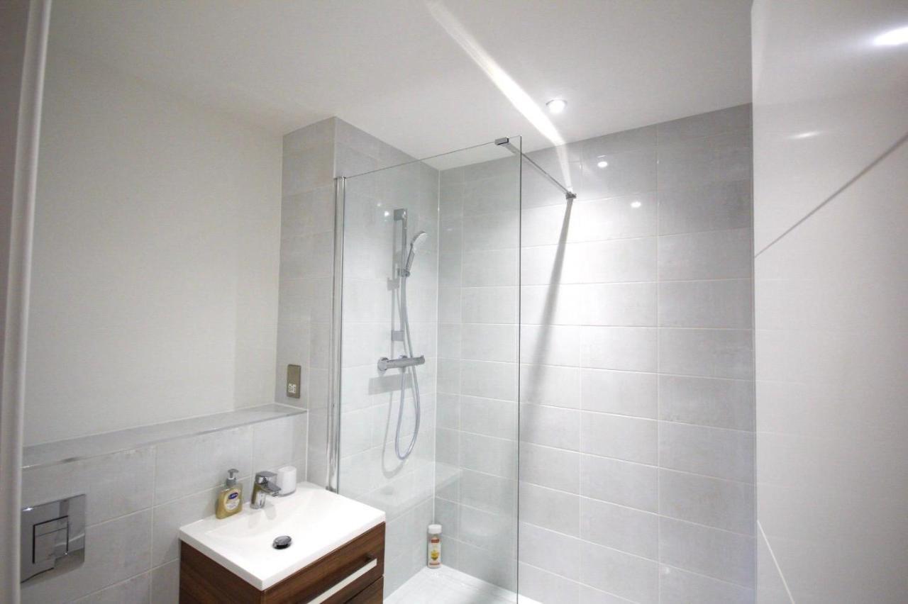 Modern 2 Bed Apartment With Central Location Birmingham Exteriér fotografie